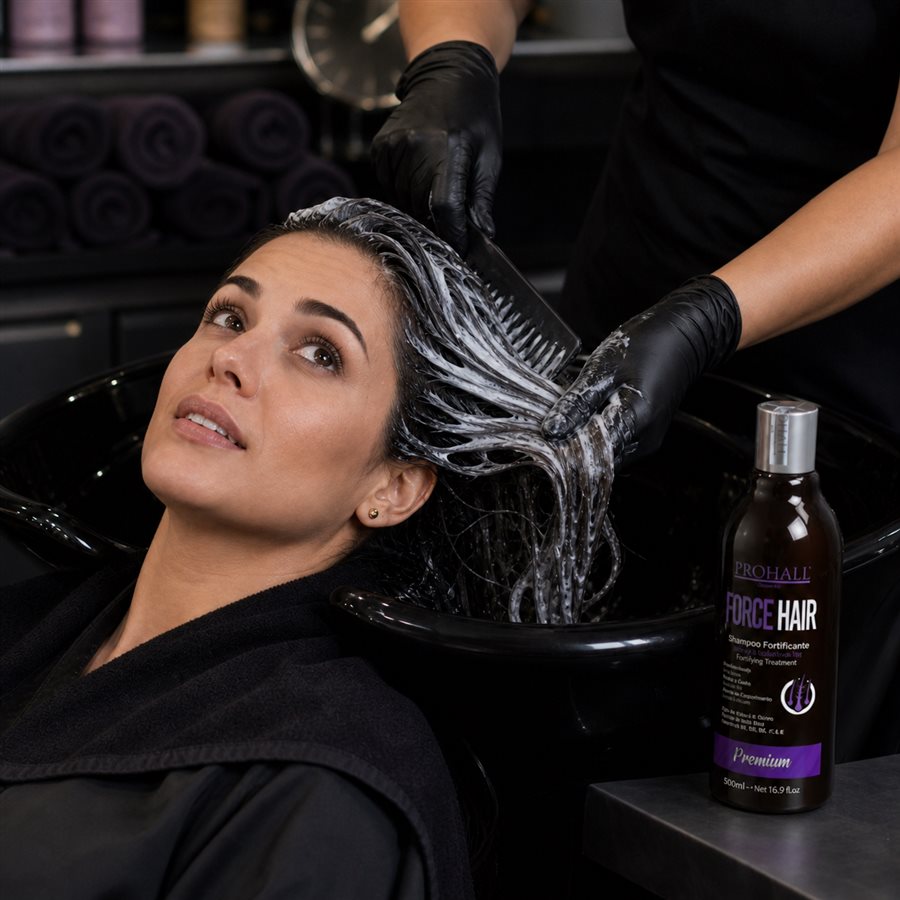 Force Hair: Apply the Fortifying Mask